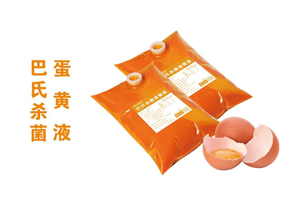 天津刷月饼的蛋黄液